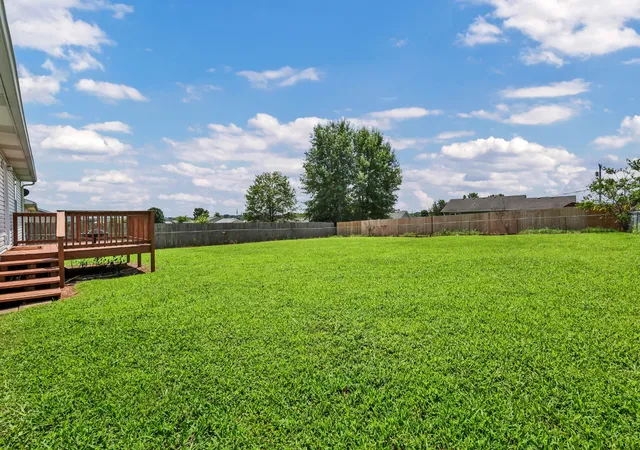 Photo 2 of Single family home for sale at 809 Stableford Rd, Oak Grove, KY 42262 | MLS# 3245793 | Listing updated on 2026-09-29