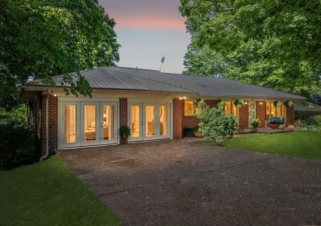 3rd image of 1082 Rolling Fields Cir, Columbia, TN 38401 | MLS# 3233581