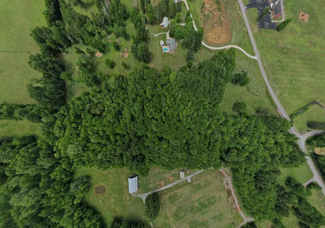 1st image of 2701 Midland Rd, Shelbyville, TN 37160 | MLS# 3221253