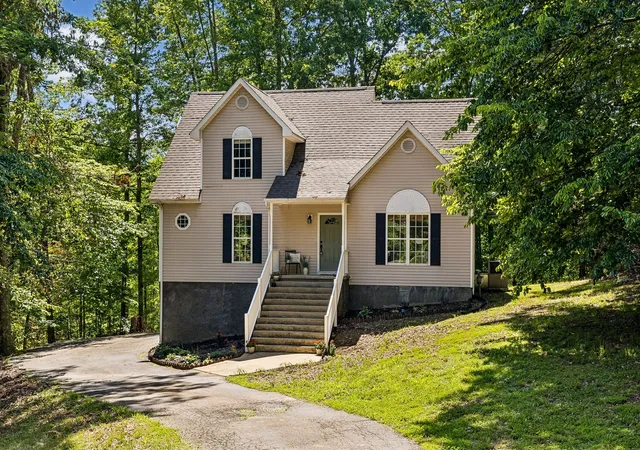 Homes for sale in Burns, TN | 546 Lauren Park Dr, Burns, TN 37029 | MLS# 3220929