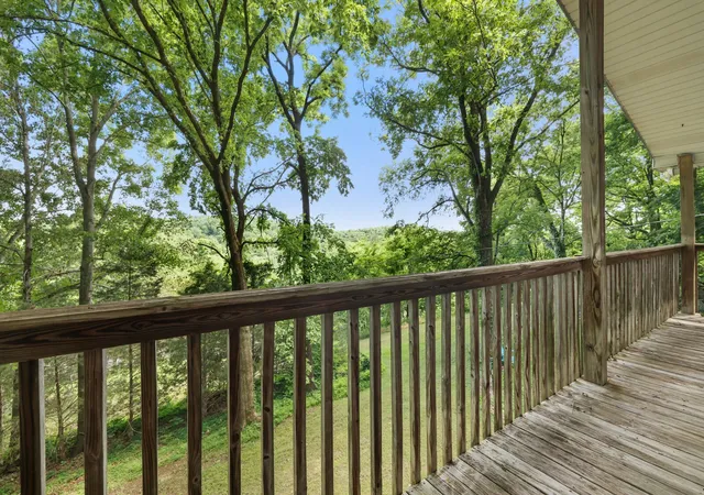 Photo 4 of Single family home for sale at 1153 Bear Crk Pike, Columbia, TN 38401 | MLS# 3245887 | Listing updated on 2026-08-11