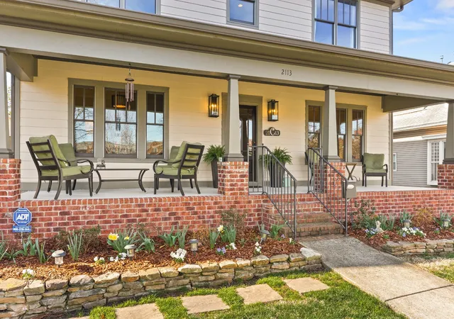 Homes for sale in Nashville, TN | 2113 Bernard Ave, Nashville, TN 37212 | MLS# 3225974