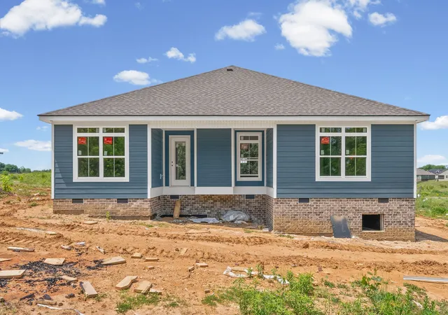 Homes for sale in Clarksville, TN | 979 Bankside Dr, Clarksville, TN 37043 | MLS# 3224644