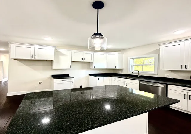image of 114 Honeysuckle Ln, Sparta, TN 38583 | MLS# 3221710