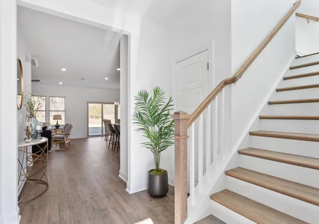 Photo 3 of Single family home for sale at 102 Riverview Run, Madison, TN 37115 | MLS# 3542642 | Listing updated on 2026-10-06