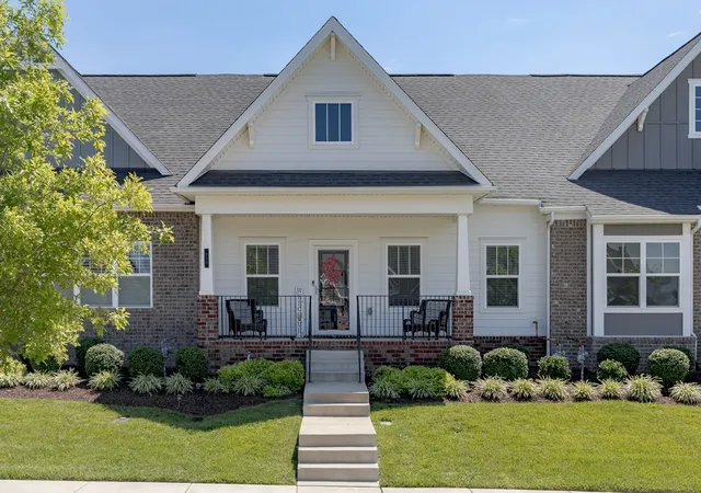 Photo 2 of Single family home for sale at 810 Griff Ln, Lebanon, TN 37087 | MLS# 3234884 | Listing updated on 2026-09-21