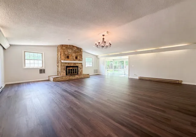 Photo 3 of Single family home for sale at 1119 Walton Dr, Murfreesboro, TN 37130 | MLS# 3221110 | Listing updated on 2026-09-04
