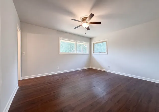 Photo 3 of Single family home for sale at 1119 Walton Dr, Murfreesboro, TN 37130 | MLS# 3221110 | Listing updated on 2026-09-04