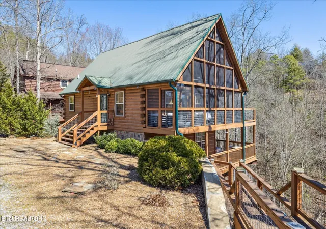 Photo 1 of Single family home for sale at 228 Tolliver Tr, Townsend, TN 37882 | MLS# 3530376 | Listing updated on 2026-09-01