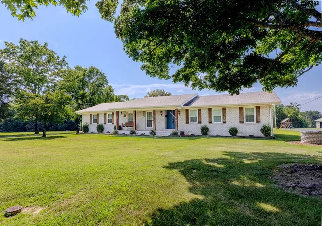 Homes for sale in Mc Minnville, TN | 1106 S Chancery St, Mc Minnville, TN 37110 | MLS# 3221308
