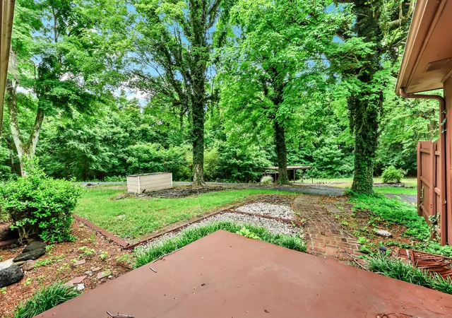 36th image of 1692 Gratton Rd, Clarksville, TN 37043 | MLS# 3223021