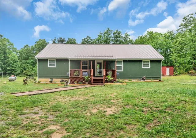 Homes for sale in Altamont, TN | 802 Meyers Rd, Altamont, TN 37301 | MLS# 3221678