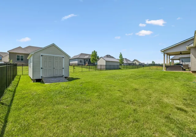 Homes for sale in Clarksville, TN | 2936 Kirkwood Rd, Clarksville, TN 37043 | MLS# 3221495