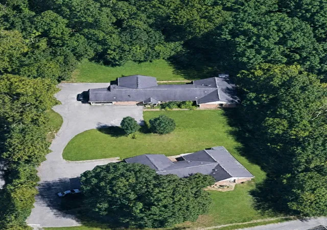 2nd image of 916 Glenwood Dr, Chattanooga, TN 37406 | MLS# 3221294