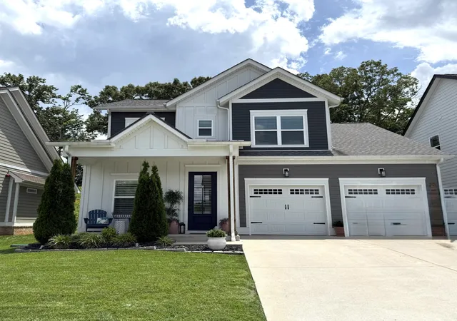 Homes for sale in Pleasant View, TN | 216 Daniel St, Pleasant View, TN 37146 | MLS# 3225185