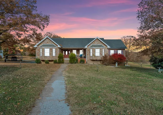 Homes for sale in Cumberland City, TN | 311 Downs Rd, Cumberland City, TN 37050 | MLS# 3226165
