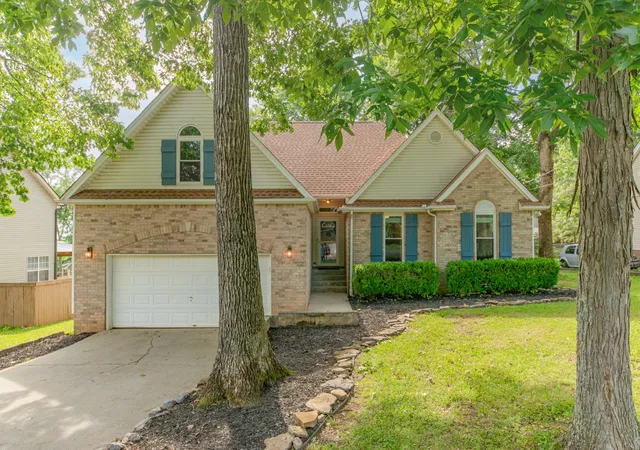 1st image of 1508 Walnut Hills Dr, Chapel Hill, TN 37034 | MLS# 3226200