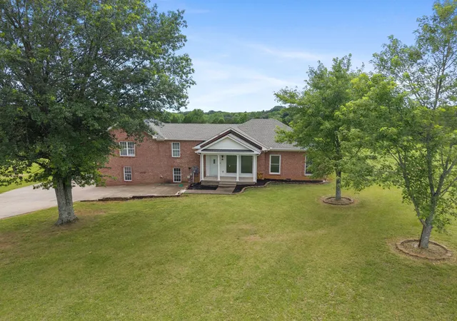 Homes for sale in Greenbrier, TN | 4602 Washington Rd, Greenbrier, TN 37073 | MLS# 3243513