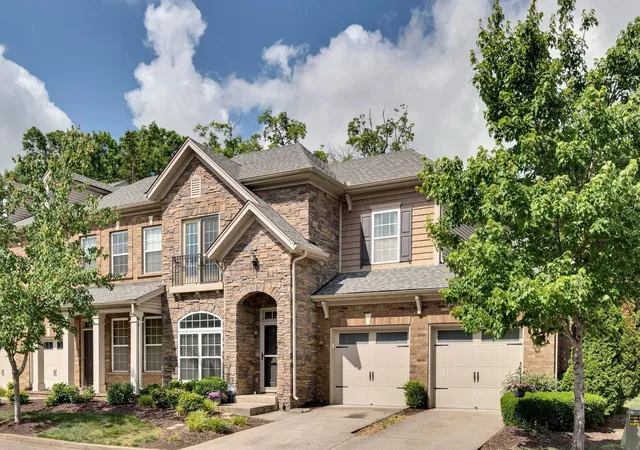 Photo 1 of Townhouse for sale at 2045 Traemoor Village Dr, Nashville, TN 37209 | MLS# 3221576 | Listing updated on 2026-09-05
