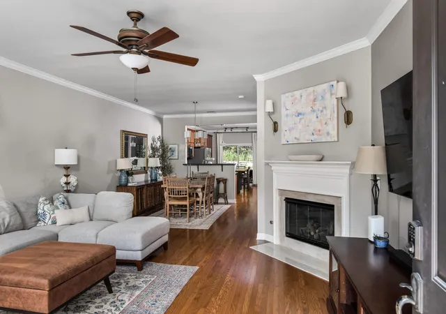 Photo 4 of Townhouse for sale at 2045 Traemoor Village Dr, Nashville, TN 37209 | MLS# 3221576 | Listing updated on 2026-09-05
