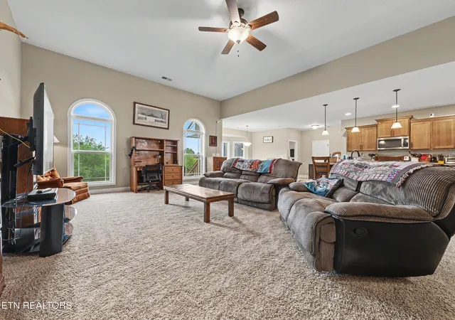 4th image of 218 Eagle View Dr, Dandridge, TN 37725 | MLS# 3311886