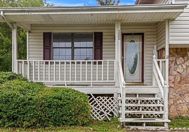 Homes for sale in Ringgold, GA | 155 Gwen Dr, Ringgold, GA 30736 | MLS# 3221653