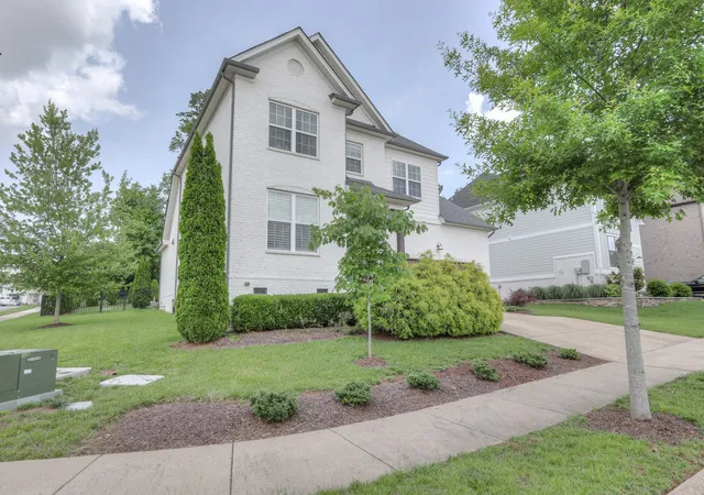 Homes for sale in Thompsons Station, TN | 2600 Bramblewood Ln, Thompsons Station, TN 37179 | MLS# 3224293