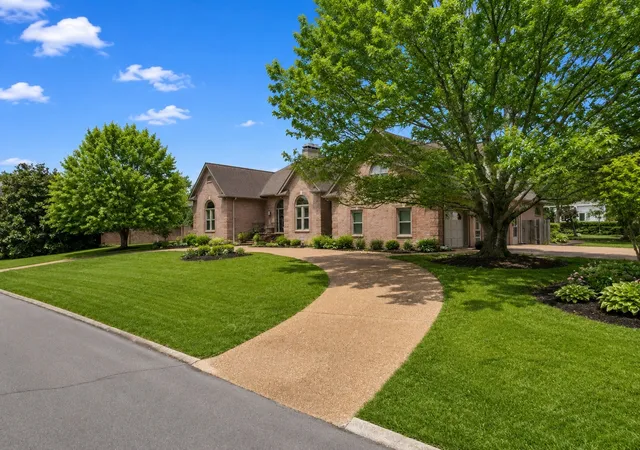 3rd image of 601 Ward Cir, Old Hickory, TN 37138 | MLS# 3221735