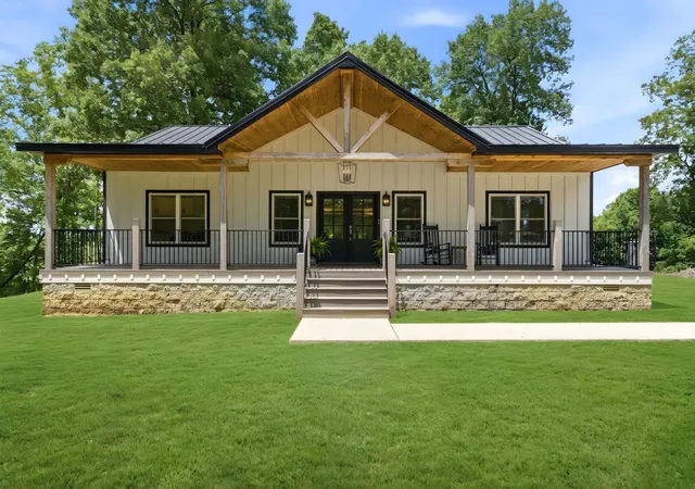 1st image of 925 Sumac Rd, Pulaski, TN 38478 | MLS# 3231155