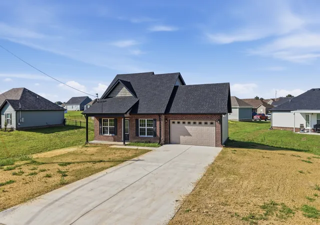 Photo 1 of Single family home for sale at 362 Ridge St, Manchester, TN 37355 | MLS# 3221851 | Listing updated on 2026-09-15