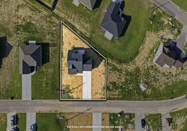 Photo 4 of Single family home for sale at 362 Ridge St, Manchester, TN 37355 | MLS# 3221851 | Listing updated on 2026-09-15