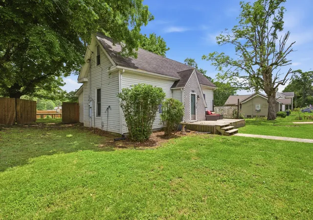 Homes for sale in Cornersville, TN | 306 N Main St, Cornersville, TN 37047 | MLS# 3225169