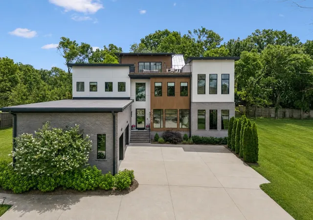 1st image of 3706 Benham Ave, Nashville, TN 37215 | MLS# 3225536