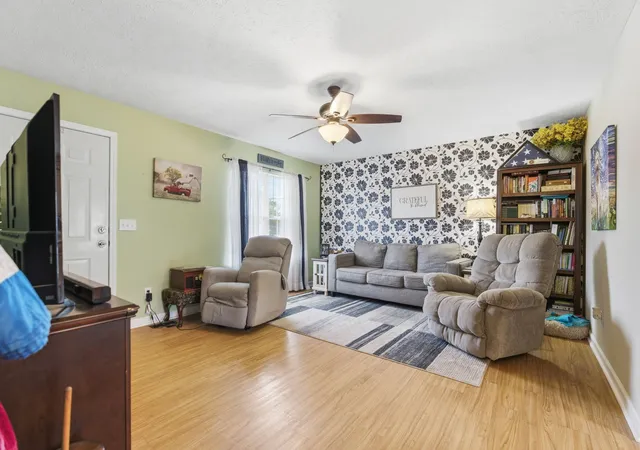 Homes for sale in Christiana, TN | 124 Mallow Dr, Christiana, TN 37037 | MLS# 3225579