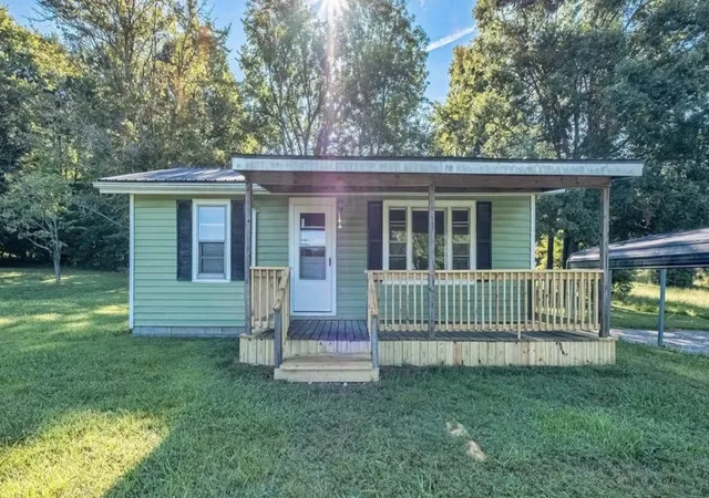 Homes for sale in Lewisburg, KY | 3352 Dunmor Deer Lick Rd, Lewisburg, KY 42256 | MLS# 3261165