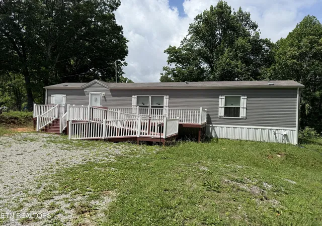 Homes for sale in Jamestown, TN | 1366 Pearl Hinds Rd, Jamestown, TN 38556 | MLS# 3222931
