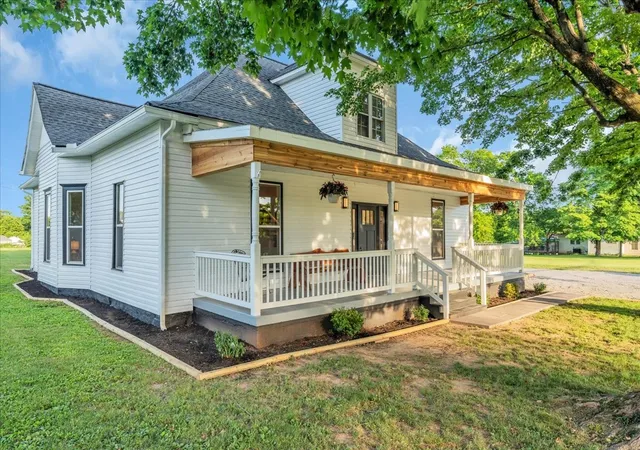 Homes for sale in Portland, TN | 141 N Russell St, Portland, TN 37148 | MLS# 3223010