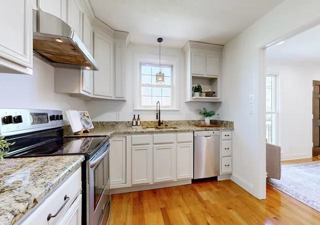 Photo 4 of Single family home for sale at 322 Wimpole Dr, Nashville, TN 37211 | MLS# 3223063 | Listing updated on 2026-10-06