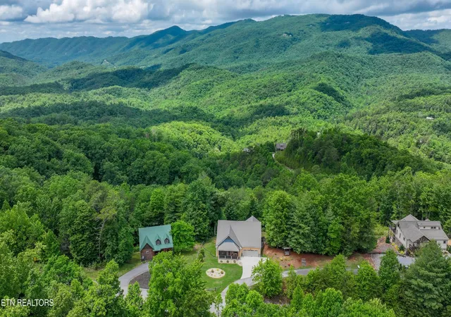 2nd image of 4973 Long Rifle Rd, Walland, TN 37886 | MLS# 3322515