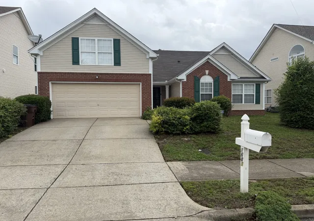 Homes for sale in Madison, TN | 1681 Cumberland Station Blvd, Madison, TN 37115 | MLS# 3223816