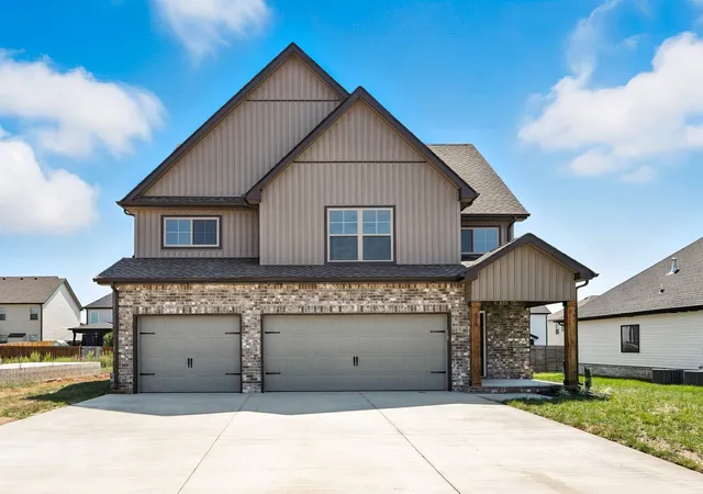 Photo 1 of Single family home for sale at 618 Woodrush Dr, Clarksville, TN 37040 | MLS# 3223041 | Listing updated on 2026-08-18