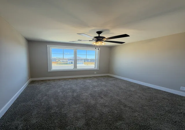 Photo 3 of Single family home for sale at 336 Cardinal Crk, Clarksville, TN 37040 | MLS# 3223795 | Listing updated on 2026-10-06