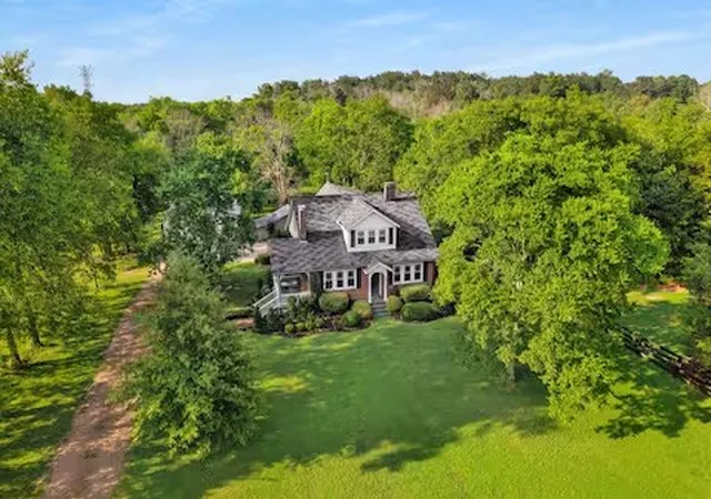 Photo 2 of Single family home for sale at 7255 Lebanon Rd, Mount Juliet, TN 37122 | MLS# 3224846 | Listing updated on 2026-08-20