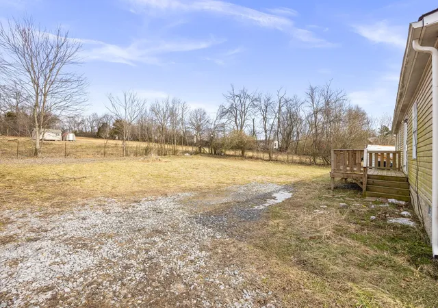 Photo 3 of Manufactured home for sale at 10940 Old Hwy 52, Westmoreland, TN 37186 | MLS# 3223234 | Listing updated on 2026-09-17