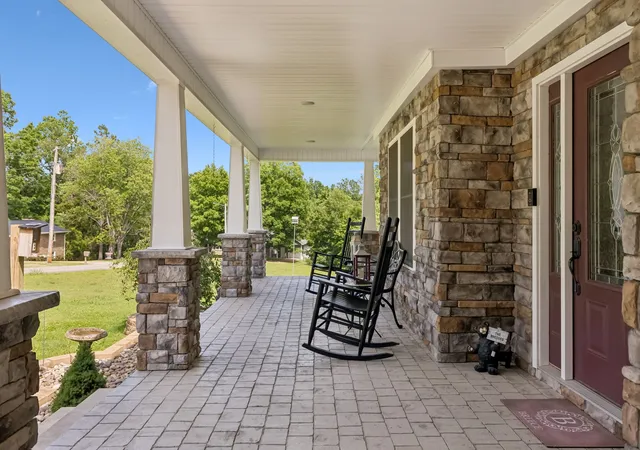 Homes for sale in Centerville, TN | 1421 Oakmont Cir, Centerville, TN 37033 | MLS# 3225208