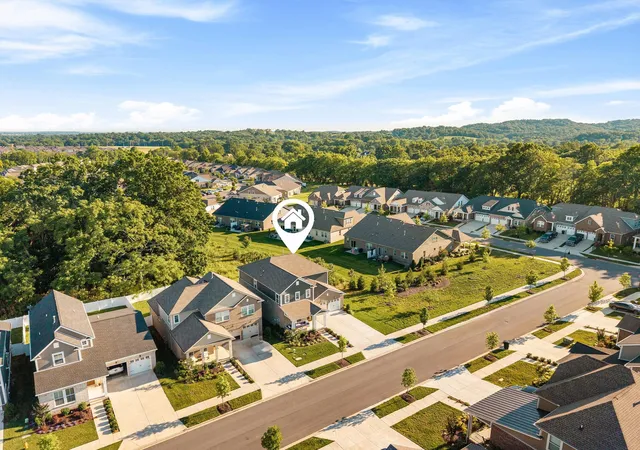 Photo 4 of Single family home for sale at 614 Seuss Way, Hendersonville, TN 37075 | MLS# 3224686 | Listing updated on 2026-09-15