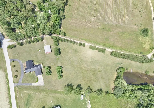 Homes for sale in Morrison, TN | 4929 Fountain Grove Rd, Morrison, TN 37357 | MLS# 3223250