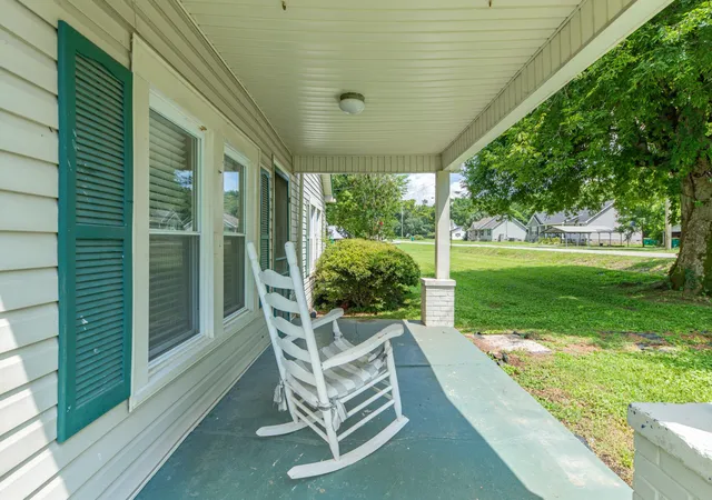 2nd image of 330 Holly Grove Rd, Lewisburg, TN 37091 | MLS# 3272008