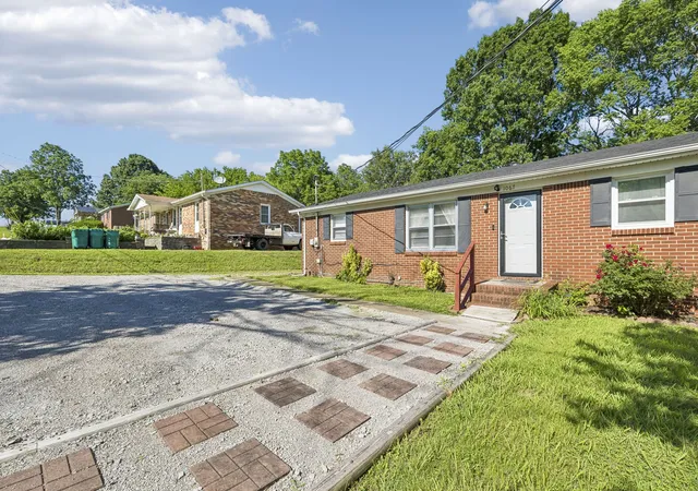 Homes for sale in Lewisburg, TN | 1067 Murrey St, Lewisburg, TN 37091 | MLS# 3229590
