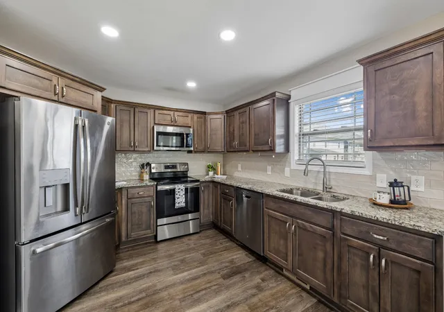4th image of 1037 Harrison Way, Clarksville, TN 37042 | MLS# 3231279